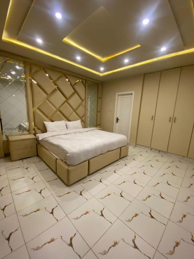 Luxe Suites Bahria Town Lahore Ngoại thất bức ảnh
