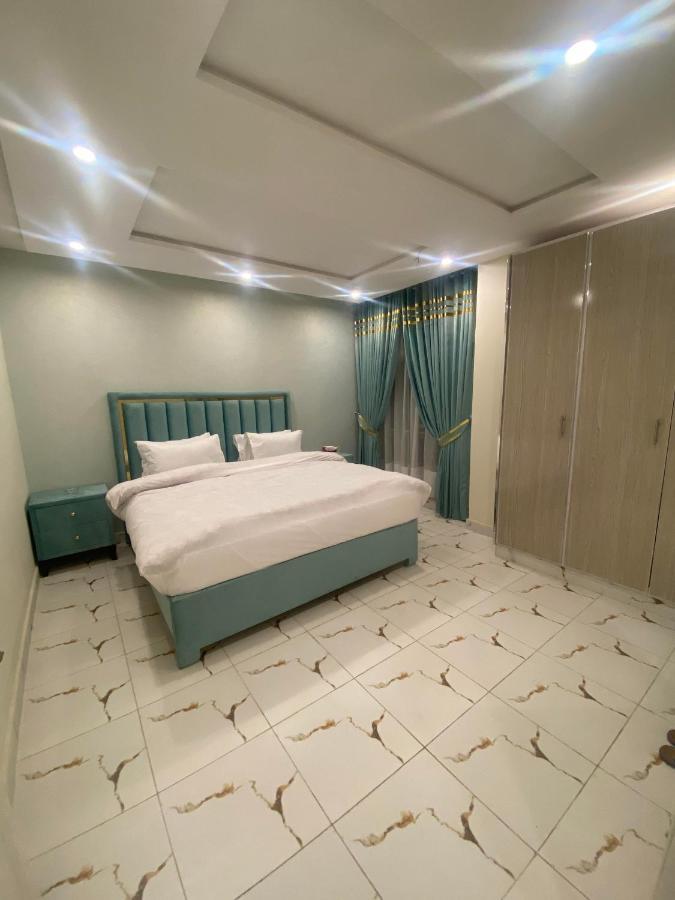Luxe Suites Bahria Town Lahore Ngoại thất bức ảnh